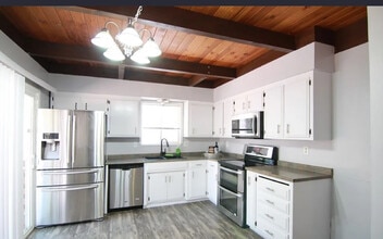 14196 Decatur Dr in Magalia, CA - Building Photo - Building Photo