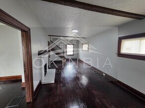 713 W Hillcrest Ave in Dayton, OH - Building Photo - Building Photo