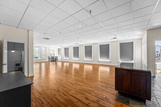 44 S Jefferson St, Unit Suite 204 in Winchester, TN - Building Photo - Building Photo