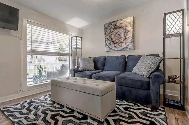 property at 228 W Jean St