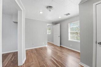 6526 Linden St in Houston, TX - Building Photo - Building Photo