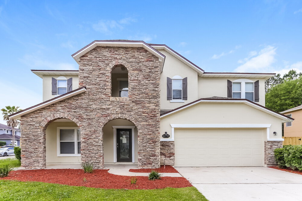12290 Lawson Creek Dr in Jacksonville, FL - Foto de edificio