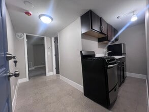 3353 W Warren Blvd in Chicago, IL - Building Photo - Building Photo