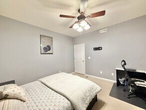 311 Coral Creek Ln in Morrisville, NC - Building Photo - Building Photo