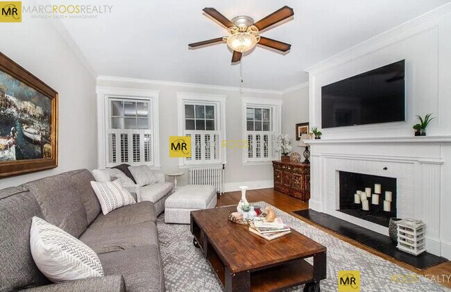 property at 250 Commonwealth Ave