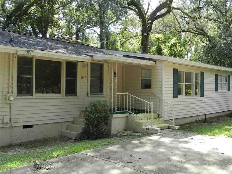 3015 Thomas Dr in Tallahassee, FL - Building Photo