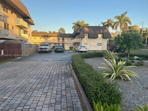 8475 SW 94th St in Miami, FL - Building Photo - Building Photo