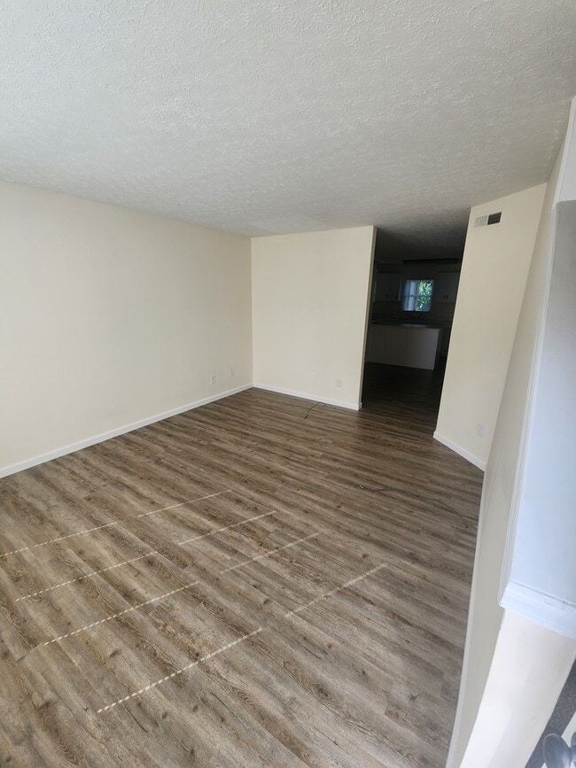 1840 Woodland Ave, Unit 1 in Cookeville, TN - Foto de edificio - Building Photo