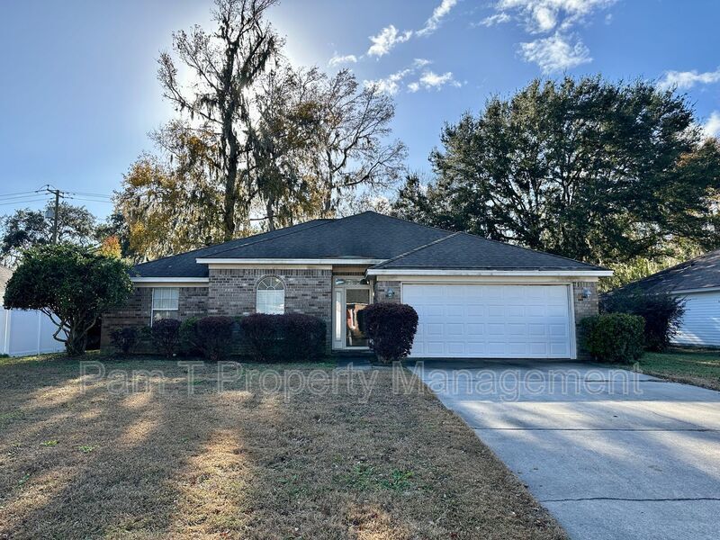 162 Druid Cir in Savannah, GA - Building Photo