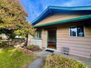 280 Markham Ave in Vacaville, CA - Building Photo - Building Photo