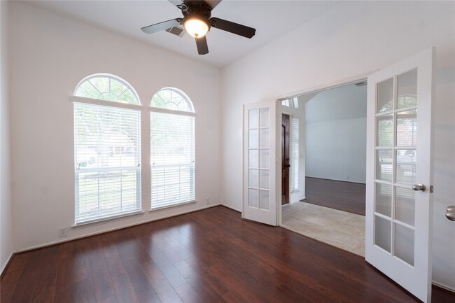 10307 Sablebrook Ln in Houston, TX - Building Photo - Building Photo