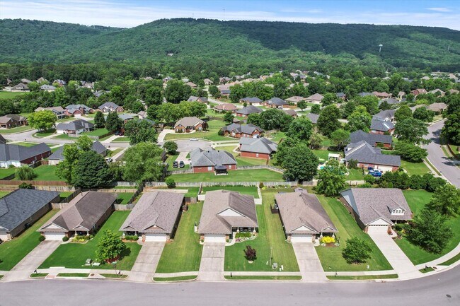 7122 Pale Dawn Pl SE in Owens Cross Roads, AL - Building Photo - Building Photo
