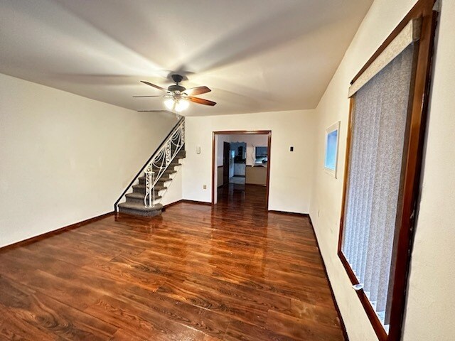 7032 Cottage St Photo