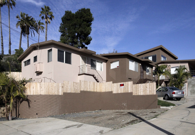 1235-1241 Hueneme St in San Diego, CA - Foto de edificio - Building Photo