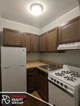 835 W Wolfram St, Unit #837-207 in Chicago, IL - Building Photo - Building Photo