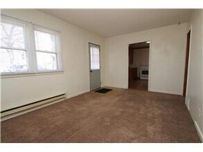 44 1st St N in Waite Park, MN - Building Photo - Building Photo