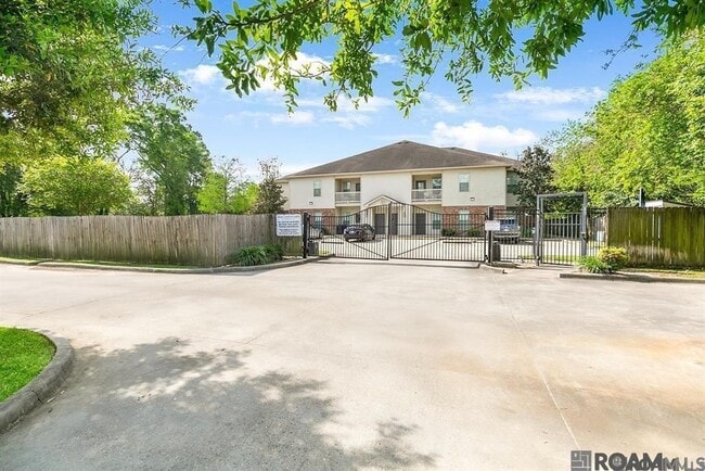 property at 1362 Brightside Dr