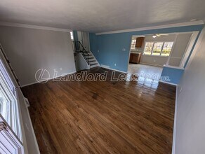 5203 Gargasz Dr in Lorain, OH - Building Photo - Building Photo