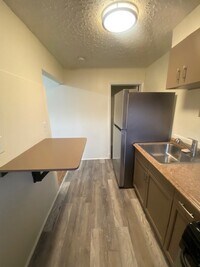 4013 Balfern Ave photo'