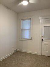 118 N Thayer St, Unit Apt1 in Ann Arbor, MI - Building Photo - Building Photo