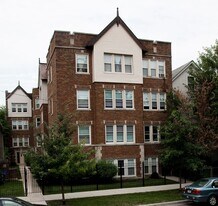 2948 N Albany Ave, Unit 2E in Chicago, IL - Building Photo