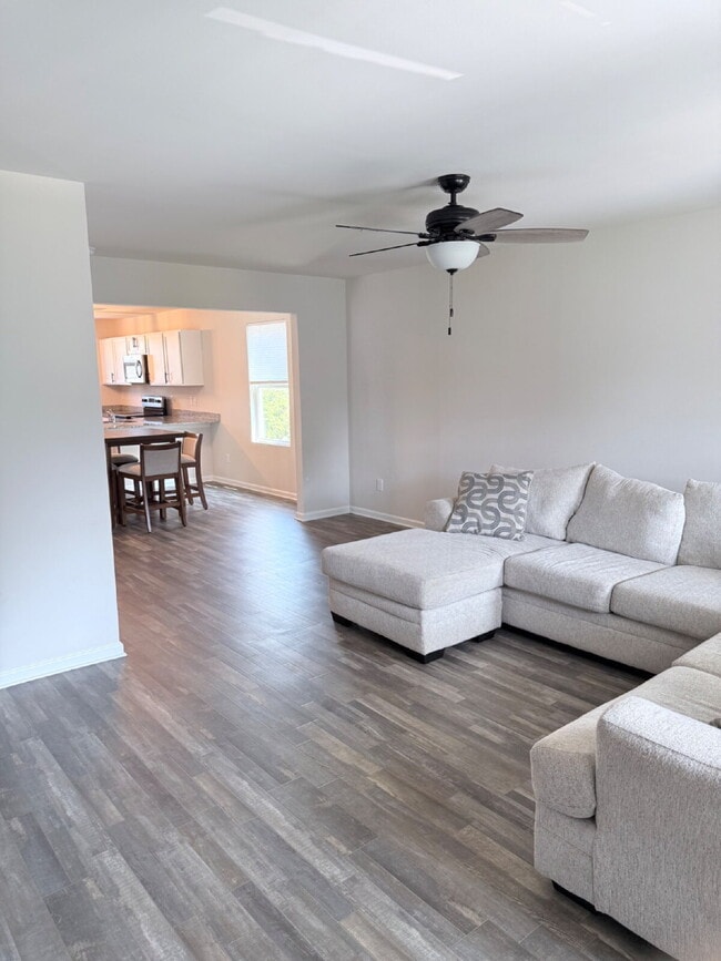 16 Island Breeze Ln in Beaufort, SC - Building Photo - Building Photo