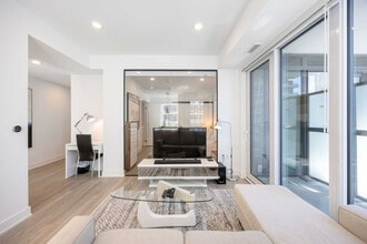 25 Dalhousie St, Unit SI ID1360023P in Toronto, ON - Building Photo - Building Photo