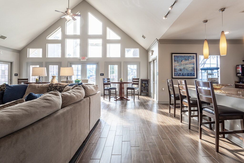 Lexington Place Apartments Bossier City, LA Apartments