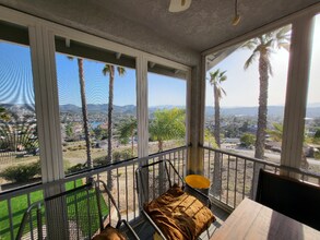 23149 Biggs Ln in Canyon Lake, CA - Building Photo - Building Photo