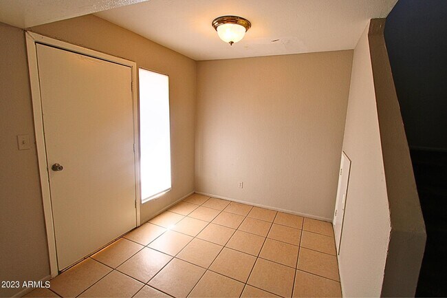 1741 E Pepper Cir-Unit -4 in Mesa, AZ - Building Photo - Building Photo