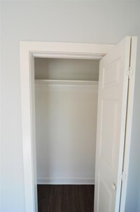 2211 Davis St photo'