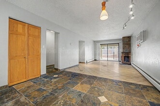 1021 Carr St in Lakewood, CO - Building Photo - Building Photo