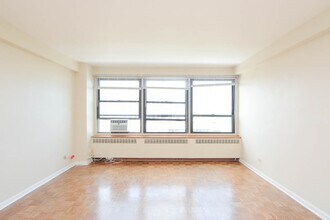4180 N Marine Dr in Chicago, IL - Building Photo - Building Photo
