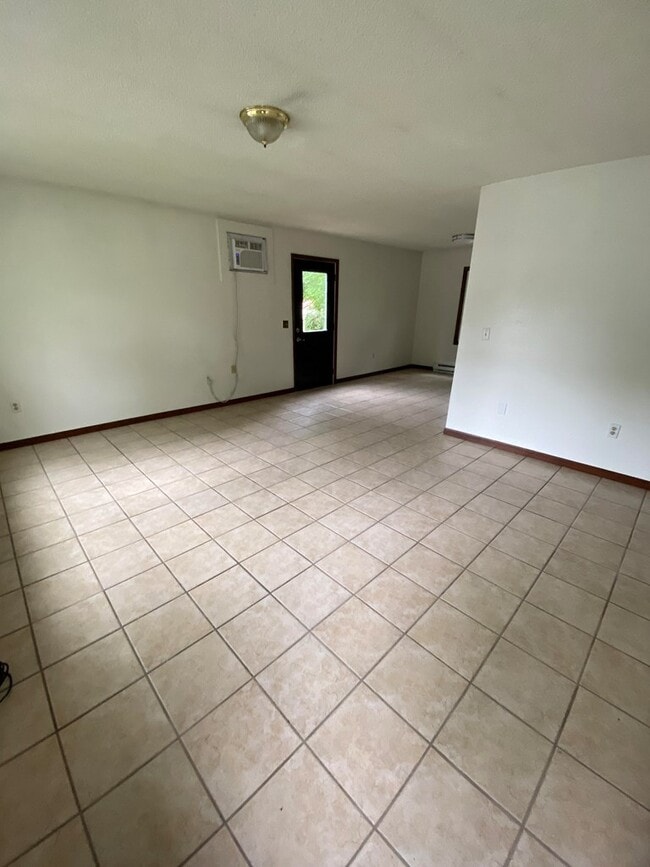 609 W Hildreth St, Unit 609 in Kirksville, MO - Building Photo - Building Photo