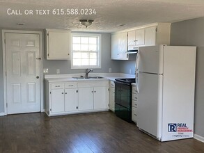 1220A Nashville Hwy in Lewisburg, TN - Building Photo - Building Photo