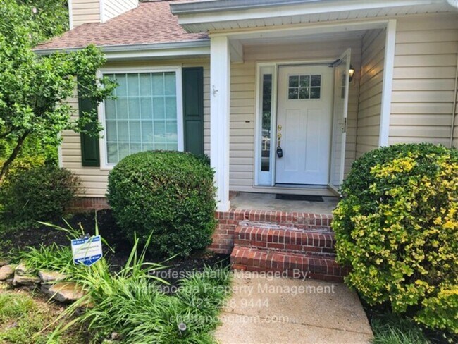 6815 Benwood Dr in Ooltewah, TN - Building Photo - Building Photo