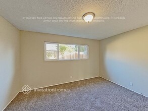 172 Arrowhead Dr in Vacaville, CA - Foto de edificio - Building Photo