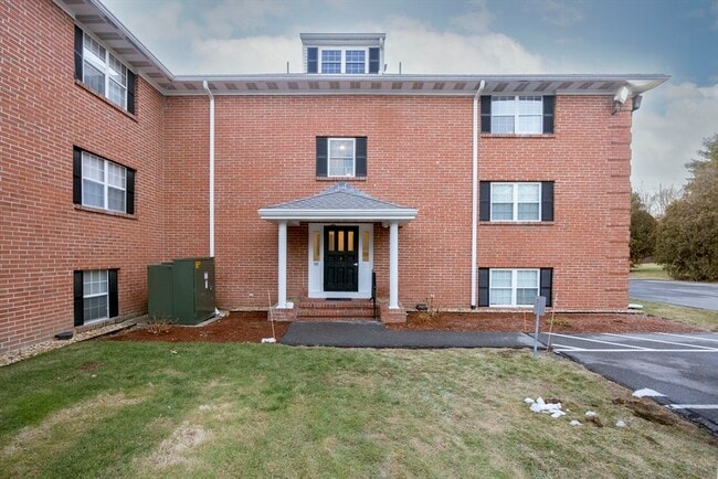 property at 11 Leonard Rd