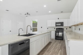 715 Amanda St in San Antonio, TX - Building Photo - Building Photo