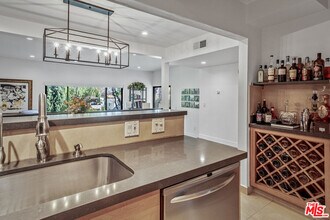 4700 Natick Ave in Los Angeles, CA - Building Photo - Building Photo