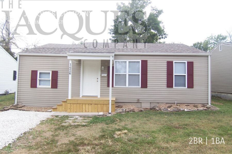 1426 E Livingston St in Springfield, MO - Building Photo
