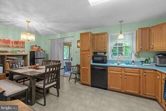 115 Indian Hills Rd in Locust Grove, VA - Building Photo - Building Photo