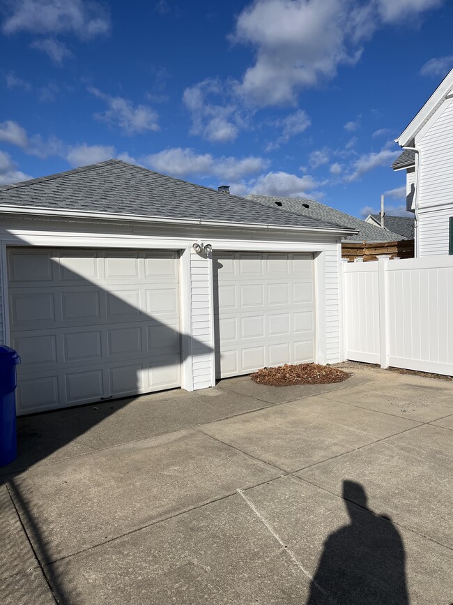 219 Mauran Ave in East Providence, RI - Foto de edificio - Building Photo