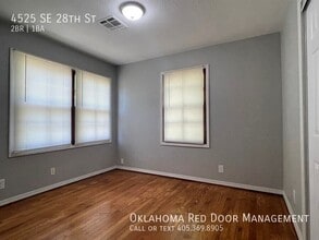 4525 SE 28th St, Unit B012 in Del City, OK - Foto de edificio - Building Photo