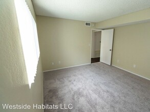 The Canyons at Santa Clarita Apartments in Santa Clarita, CA - Building Photo - Building Photo