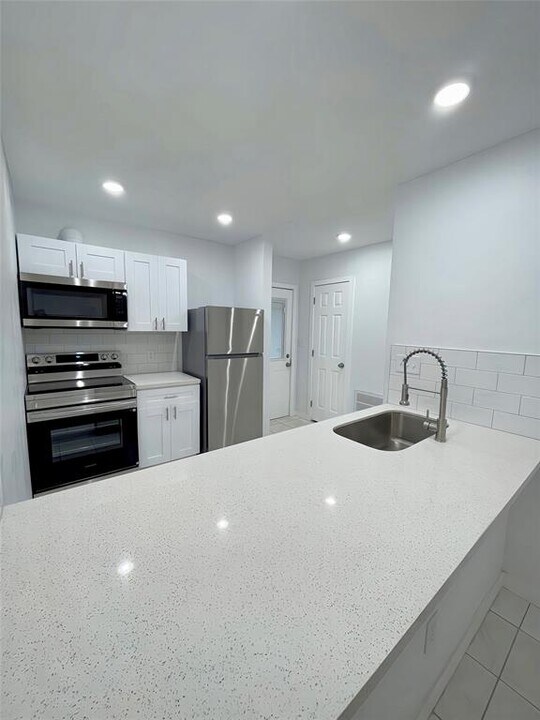 3300 Yorktown St in Houston, TX - Building Photo