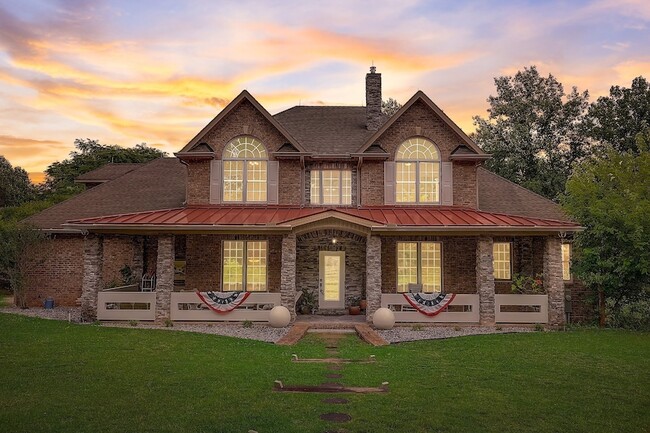 property at 8745 Old Charlotte Pike