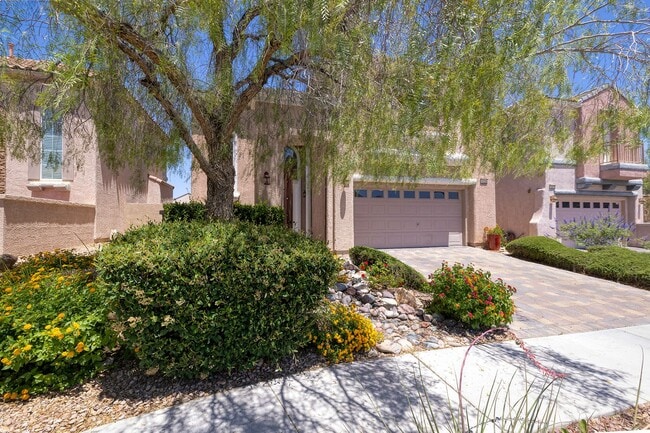 10226 W Sourwood Ave in Las Vegas, NV - Building Photo - Building Photo