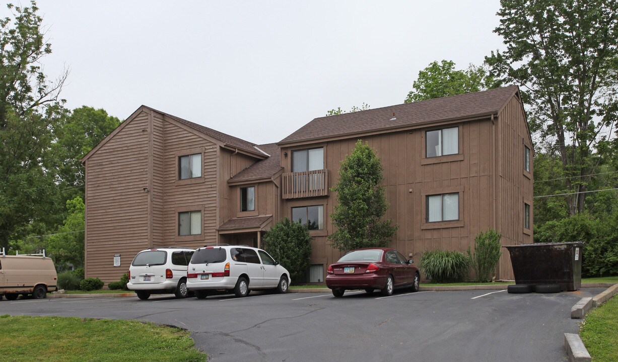 482 Piccadilly Sq in Cincinnati, OH - Building Photo
