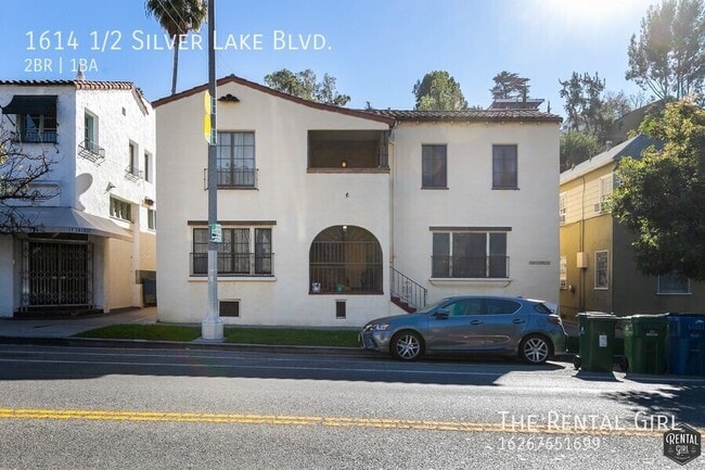 property at 1614 1/2 Silver Lake Blvd